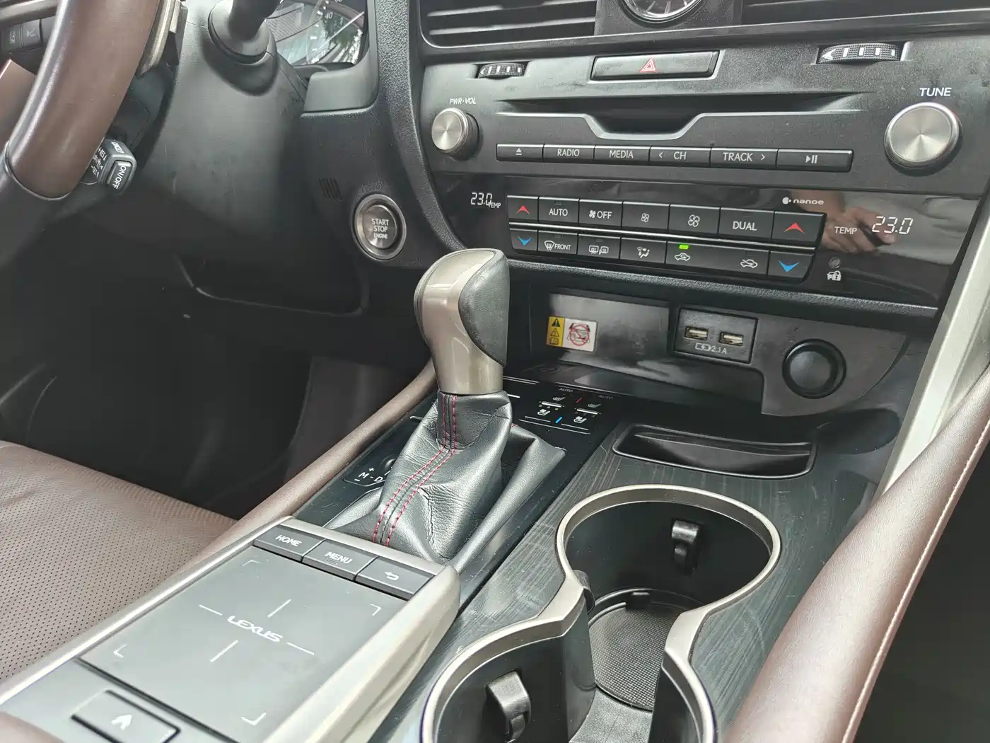 Lexus RX 2020 Facelift 300 2WD Comfort Edition фото 10