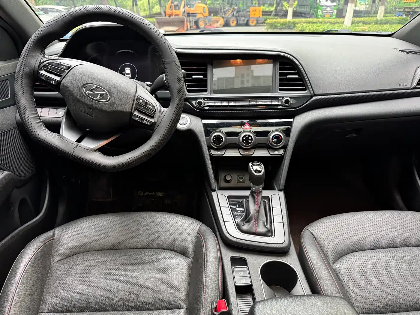 Hyundai Elantra 2019 1.4T Dual-clutch XuanDong·Vitality Type фото 11