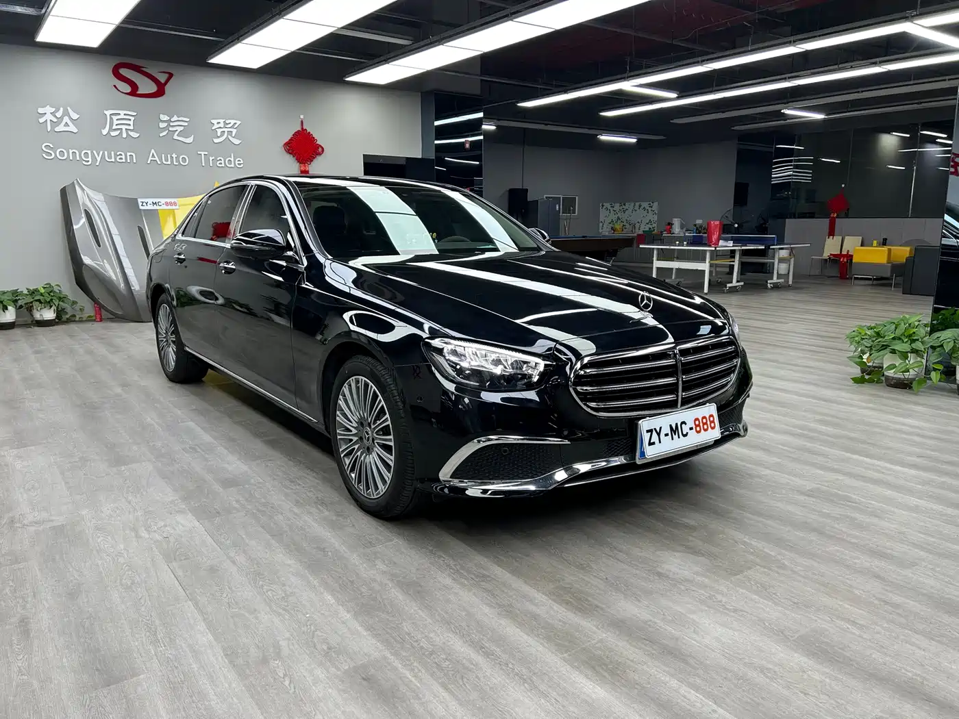 Mercedes-Benz E-Class 2023 Facelift E 300 L Fashion фото 3