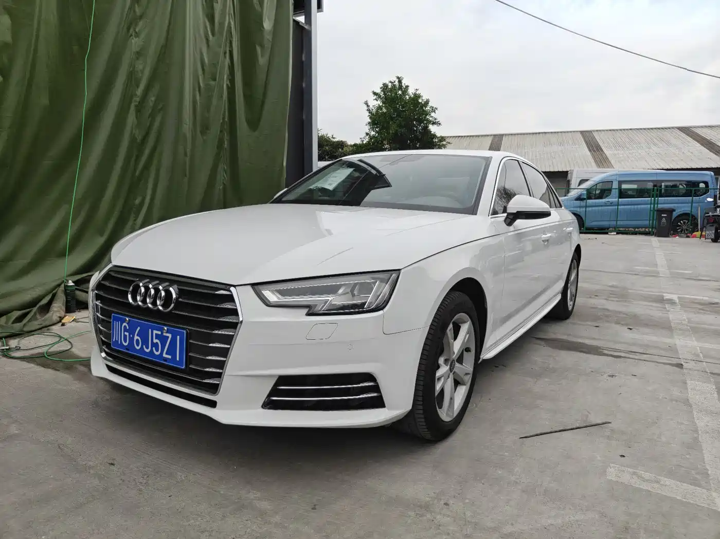 Audi A4L 2017 40 TFSI Fashion Edition