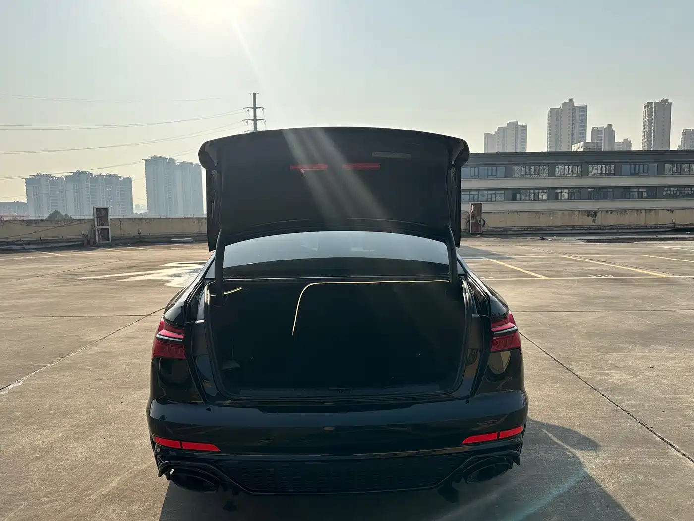 Audi A6L 2021 40 TFSI Luxury Sport фото 16