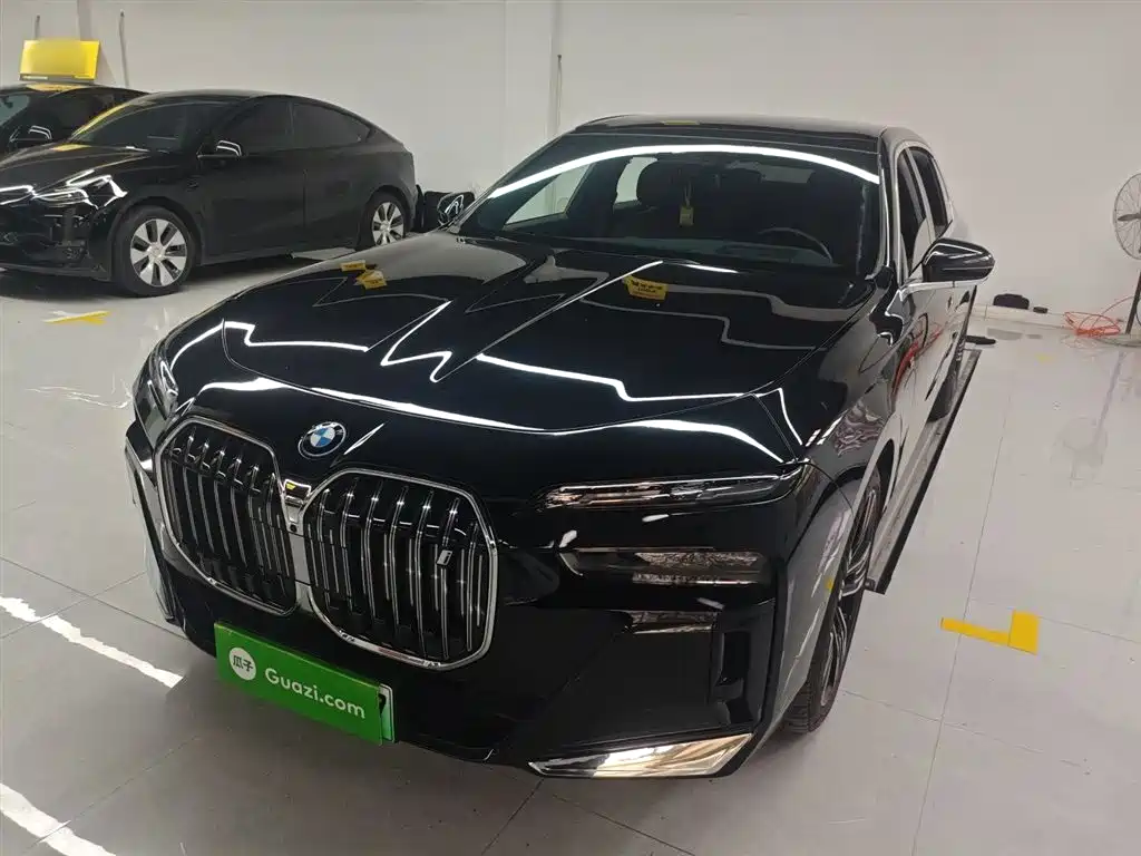 BMW i7 2023 eDrive50L Premium M Sport Package