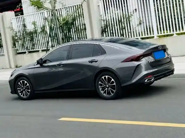 GAC Trumpchi Trumpchi Emkoo 2023 Shadow Leopard H High-Efficiency Hybrid фото 3