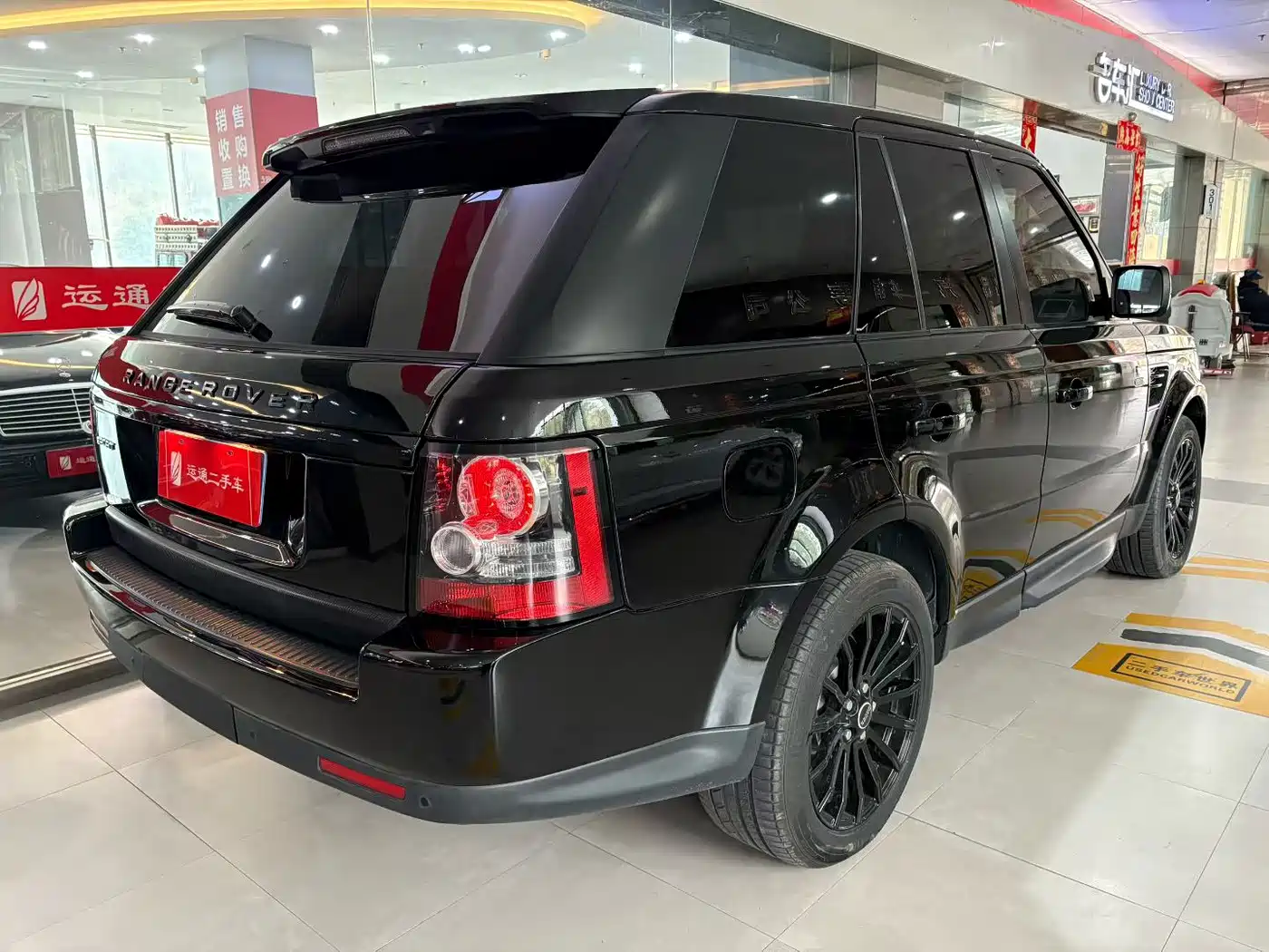 Land Rover Range Rover Sport 2012 3.0 TDV6 HSE Diesel Version фото 7