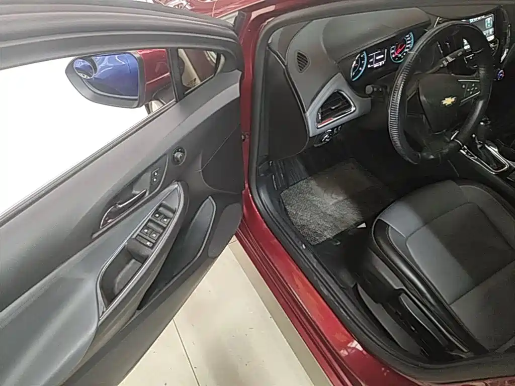 Chevrolet Cruze 2018 320 Automatic Xuanfeng Urban Edition фото 16