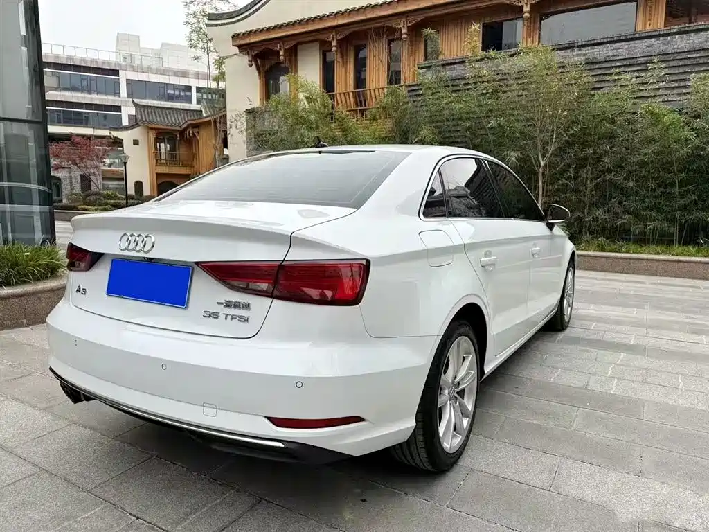 Audi A3 2019 Limousine 35 TFSI Progressive China VI фото 9