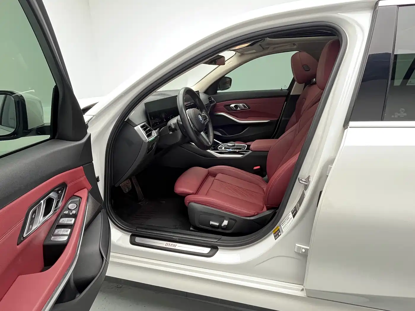 BMW i3 2022 eDrive 35 L фото 15
