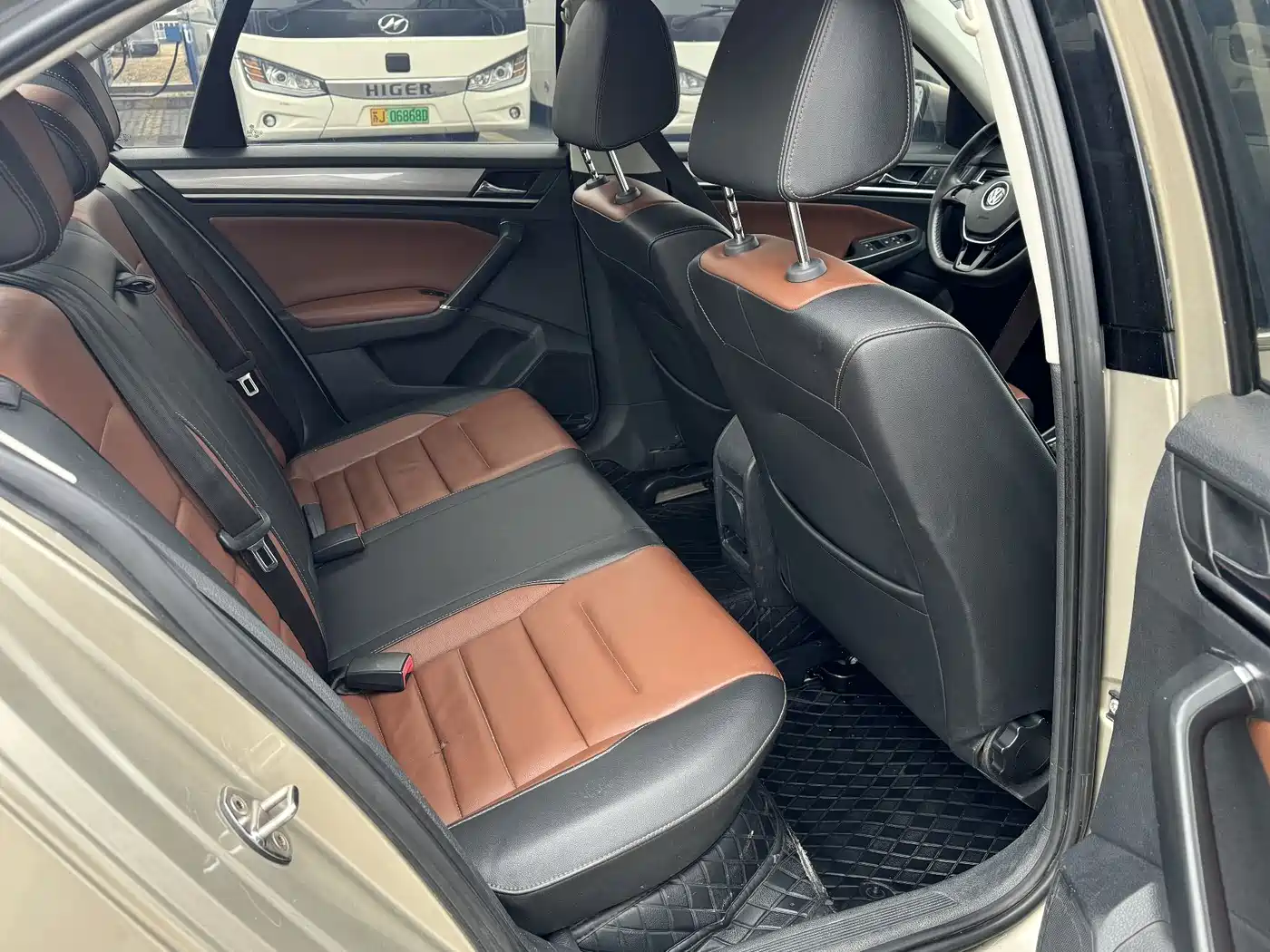 Volkswagen Bora 2016 Model 1.6L Automatic Comfort фото 11