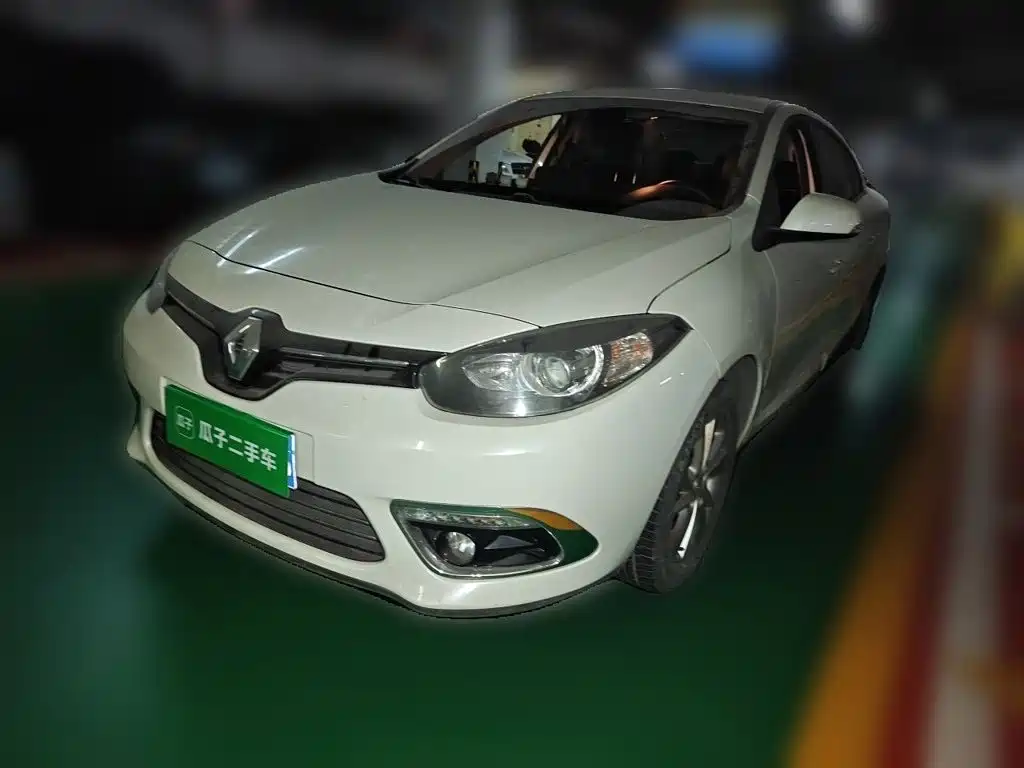 Renault Fluence 2015 2015 2.0L Fashion Edition