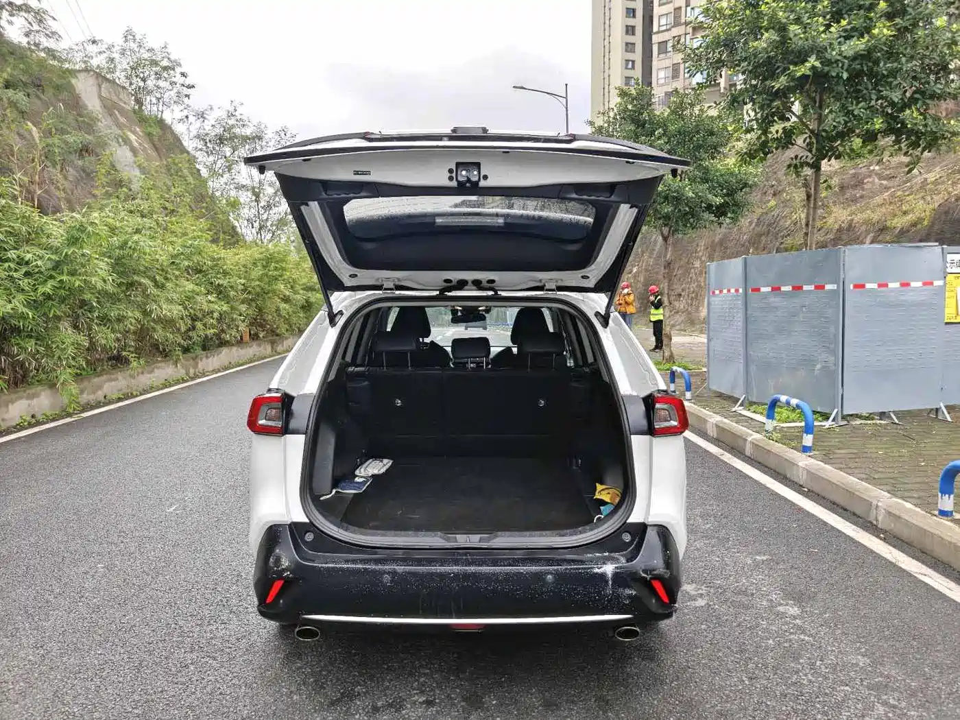 Toyota Wildlander 2021 Hybrid 2.5L E-CVT 2WD Luxury Edition фото 6