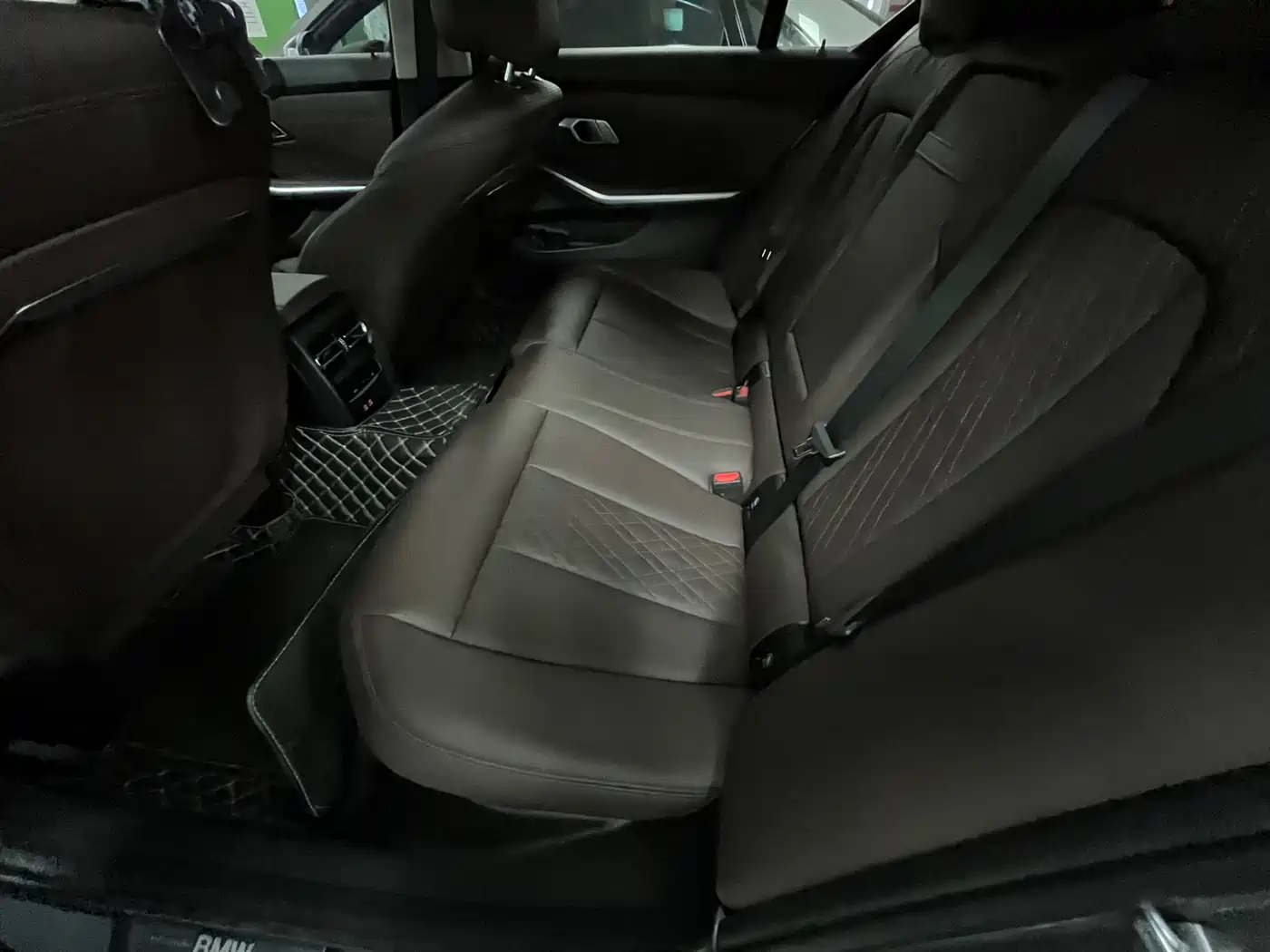 BMW i3 2022 eDrive 35 L фото 11