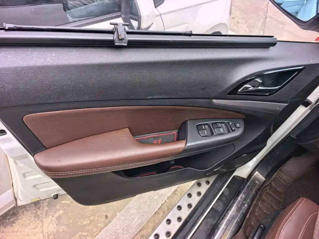 BYD S7 2015 2015 2.0T Upgrade Automatic Premium