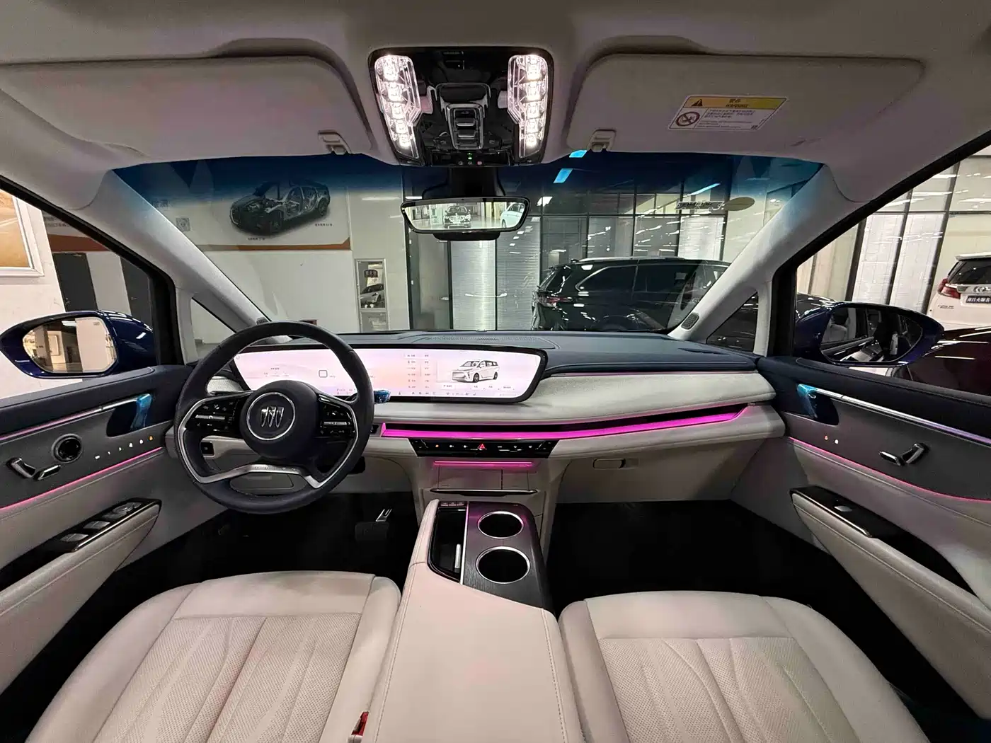 BUICK GL8 NEW ENERGY