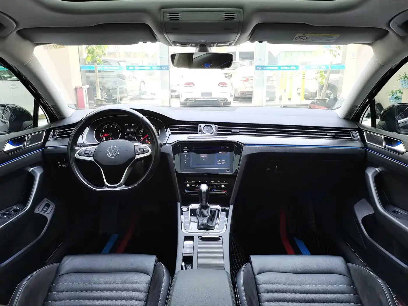 Volkswagen Magotan 2020 330TSI DSG Leading фото 11
