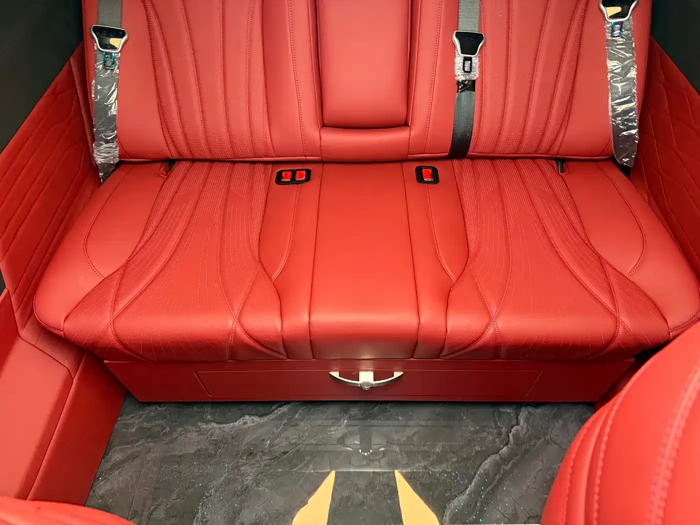 Mercedes-Benz Vito 2020 2.0T Business Edition (7-seater) фото 21