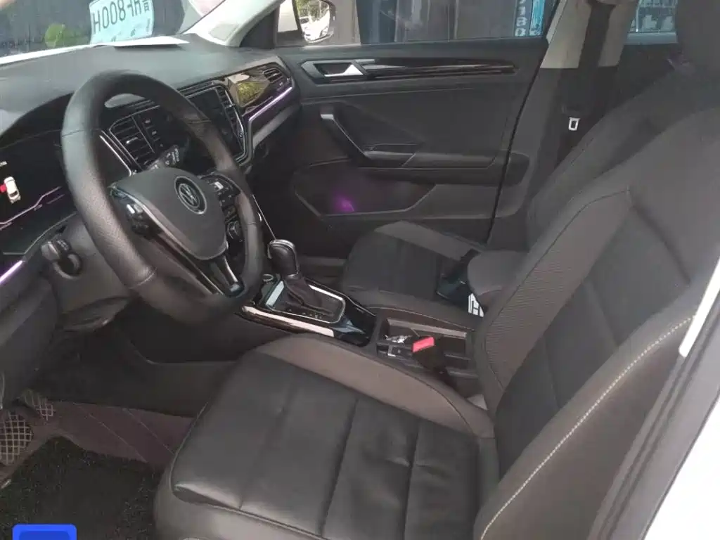 Volkswagen T-ROC 2022 280TSI DSG 2WD Comfort PLUS фото 6