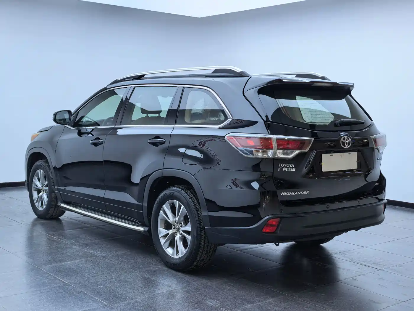 Toyota Highlander 2017 2.0T 4WD Elite 7-Seater фото 4