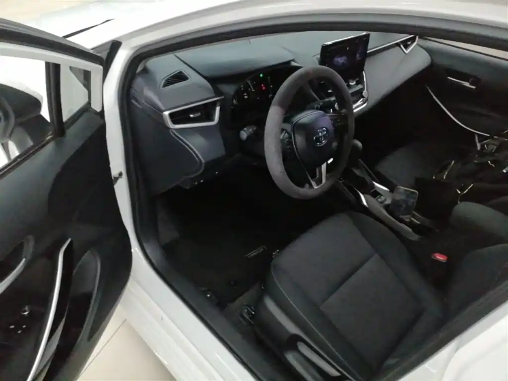 Toyota Corolla 2023 1.8L Smart Hybrid Dual Engine Elite Edition фото 16