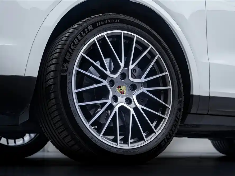 Porsche Cayenne 2019 Cayenne 3.0T фото 8