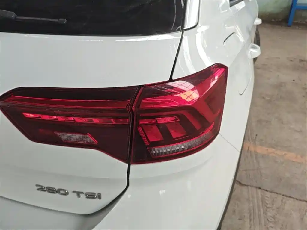 Volkswagen T-ROC 2022 280TSI DSG 2WD Comfort PLUS фото 12