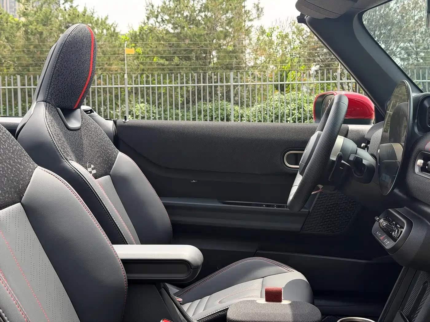 MINI JCW 2025 JOHN COOPER WORKS CABRIO фото 19