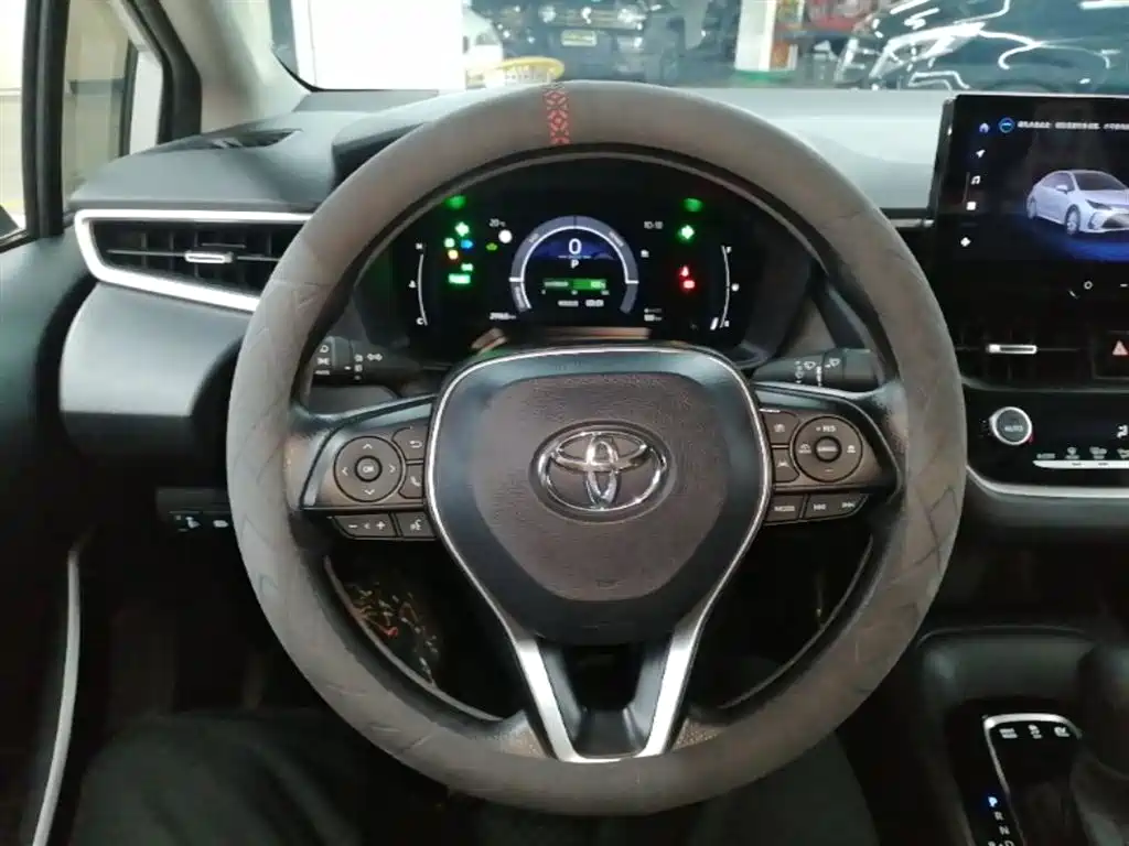 Toyota Corolla 2023 1.8L Smart Hybrid Dual Engine Elite Edition фото 11