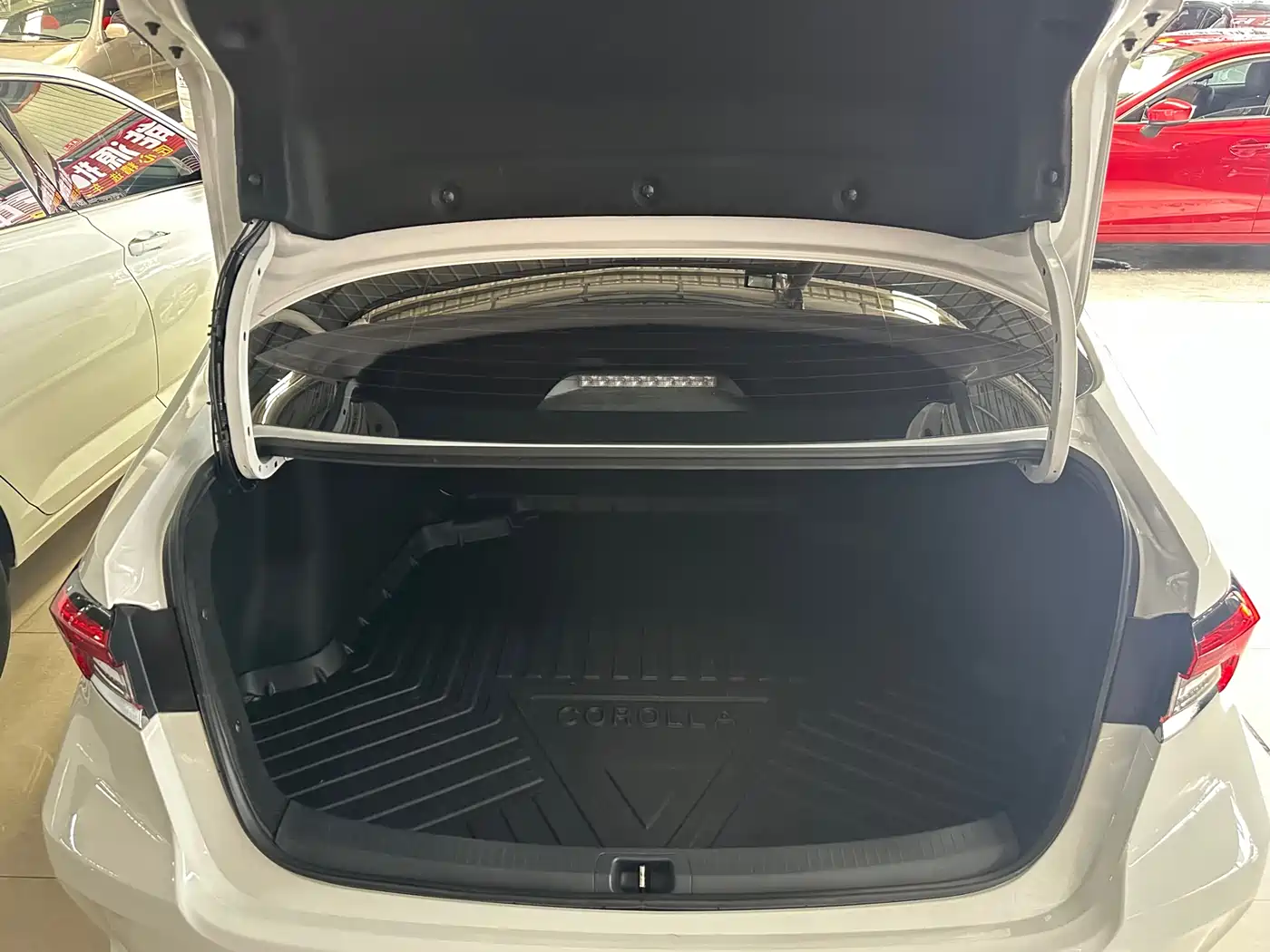Toyota Corolla 2023 1.8L Smart Hybrid Dual Engine Elite Edition фото 25