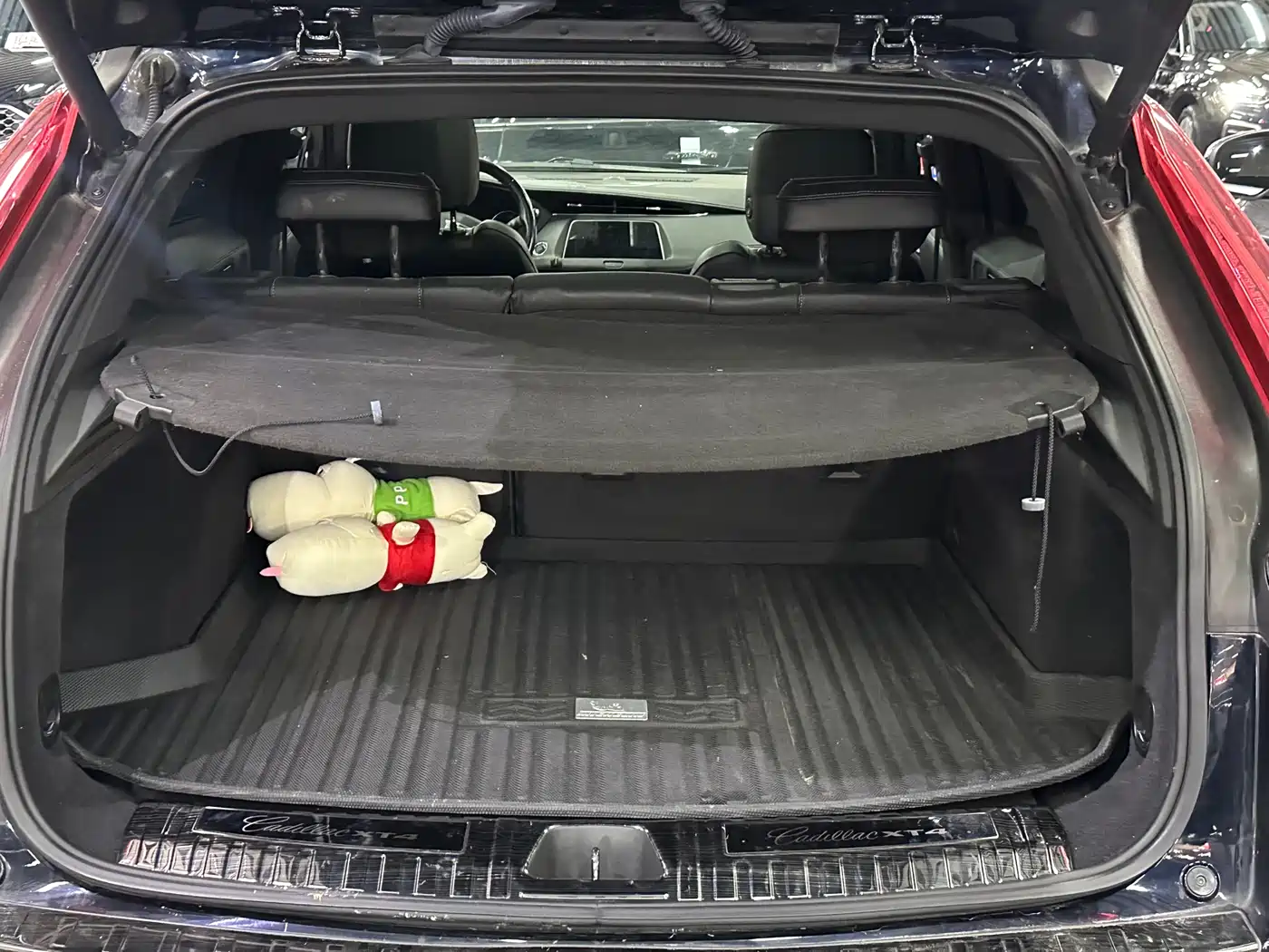 Cadillac XT4 2020 28T FWD Leading Trim фото 11
