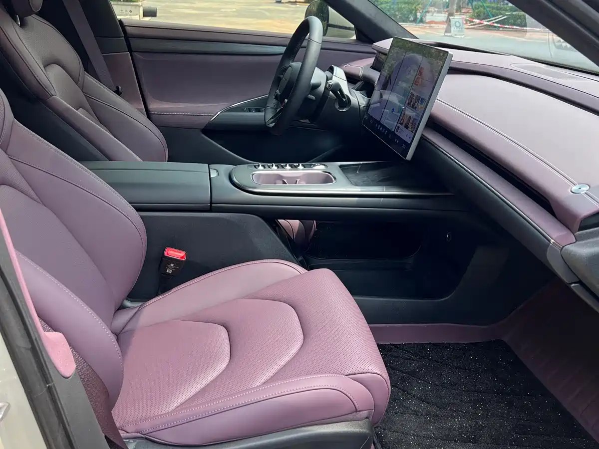 XIAOMI CAR XIAOMI SU7