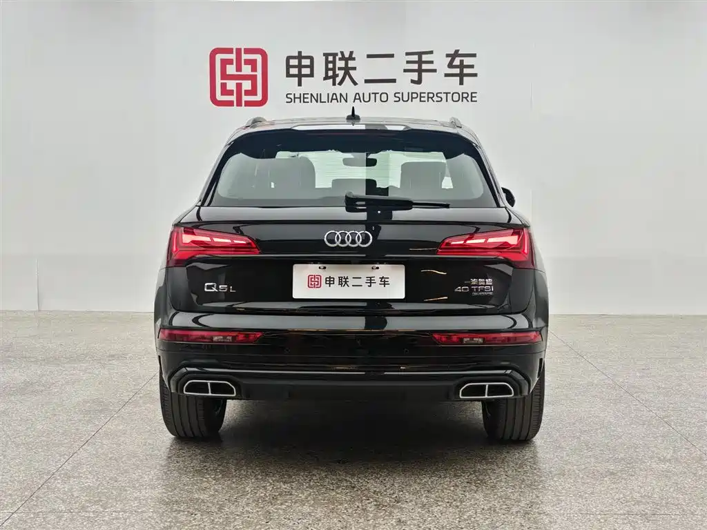 Audi Q5L 2024 Model 40 TFSI Luxury Dynamic фото 2