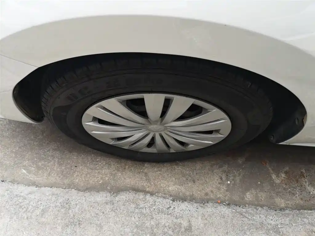 Volkswagen Santana 2017 Gran Santana 1.6L Auto Trendline фото 23