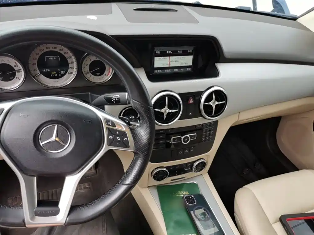 Mercedes-Benz GLK-Class 2015 GLK 260 4MATIC Dynamic Ultimate Edition фото 6