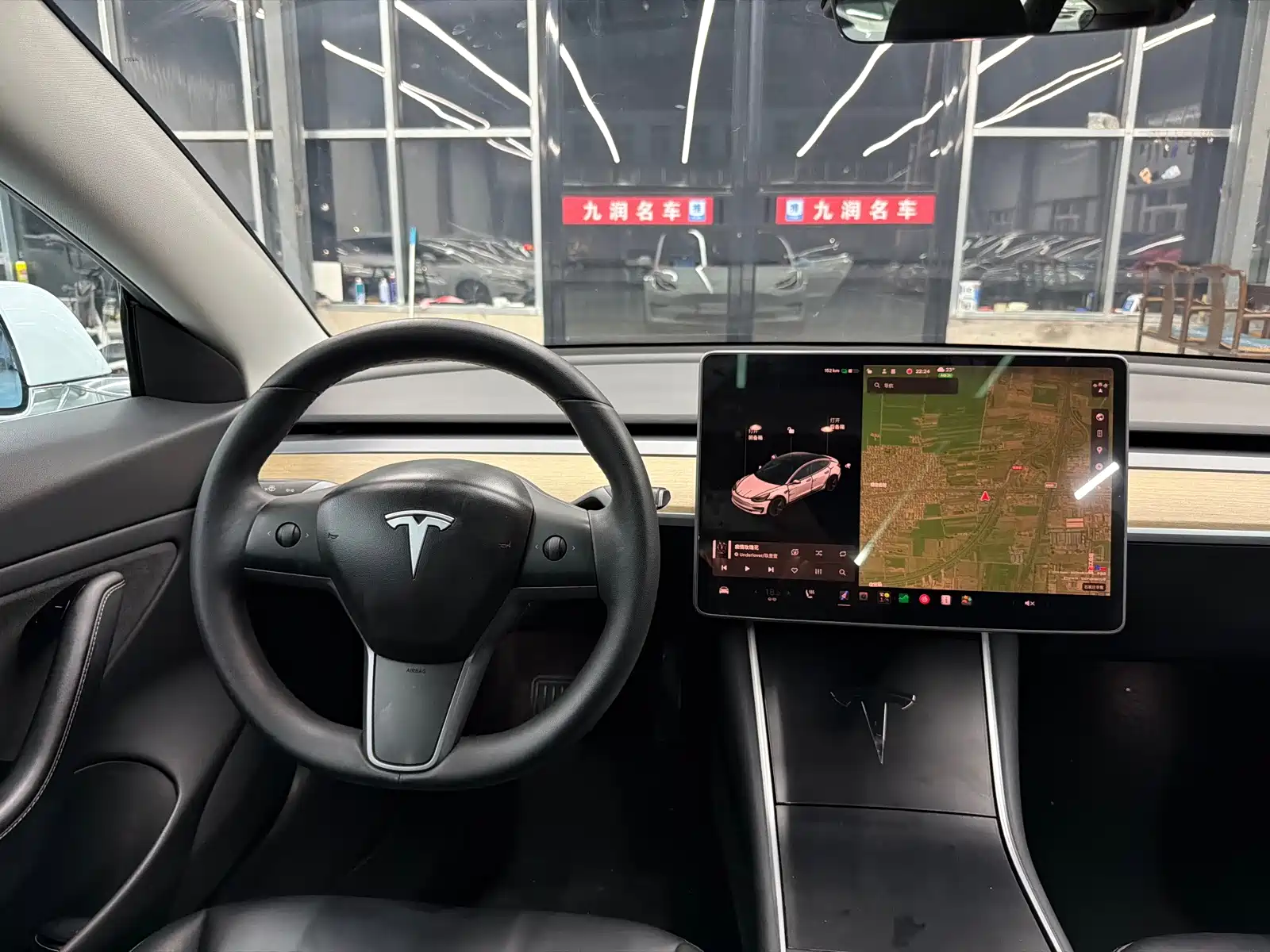 Фото 7 - Tesla Model 3 (Import)