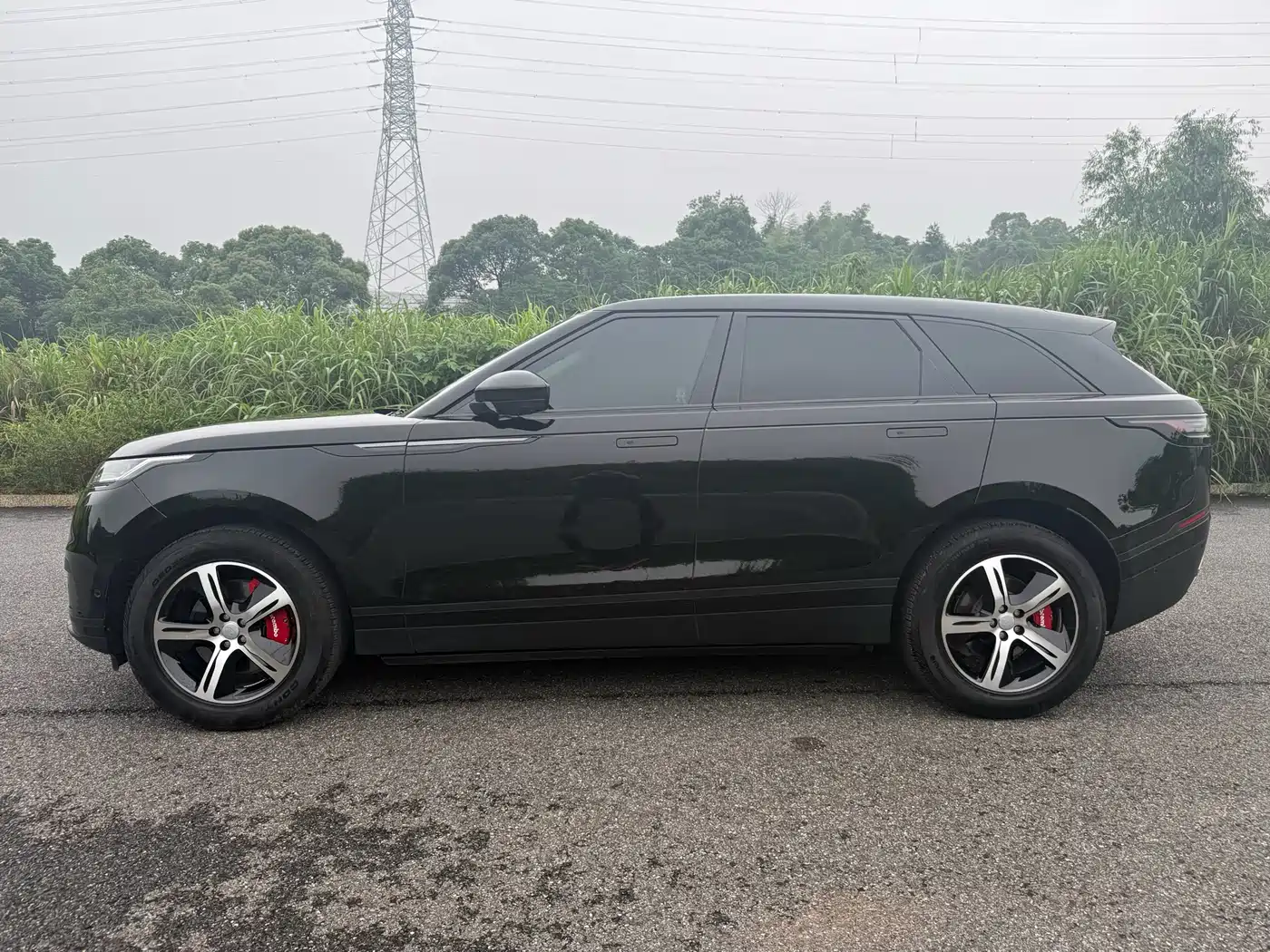 Land Rover Range Rover Velar 2024 S фото 4