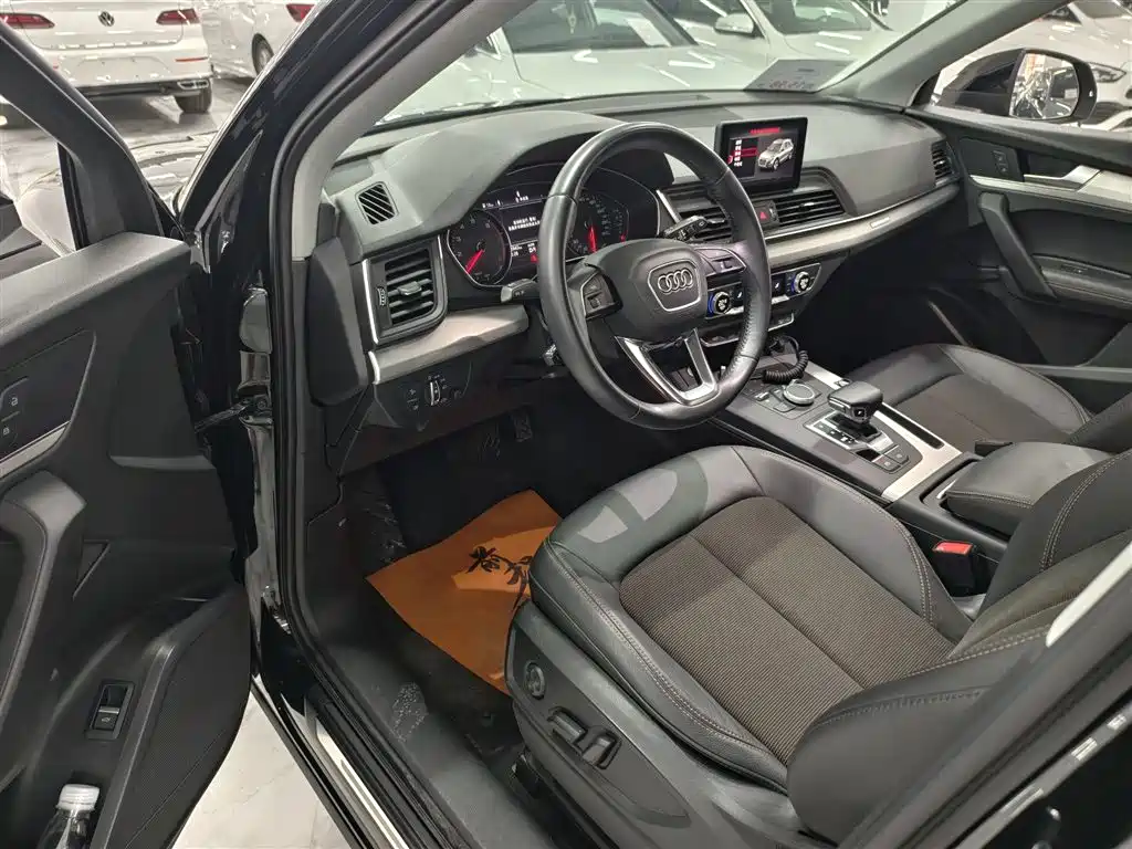 Audi Q5L 2020 Facelift 40 TFSI Honor Progressive фото 11