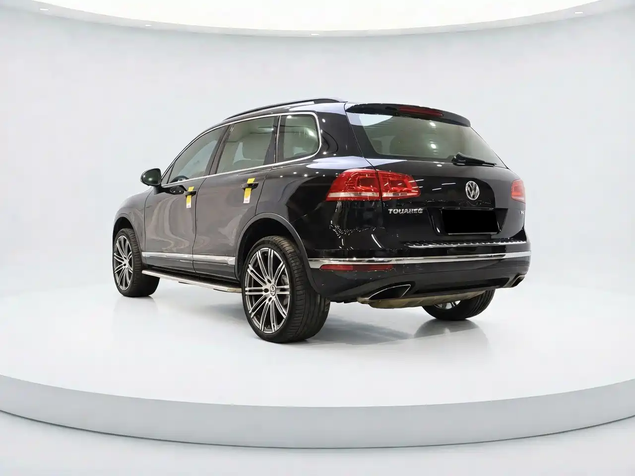 Volkswagen Touareg 2017 3.0TSI Explorer Edition фото 3
