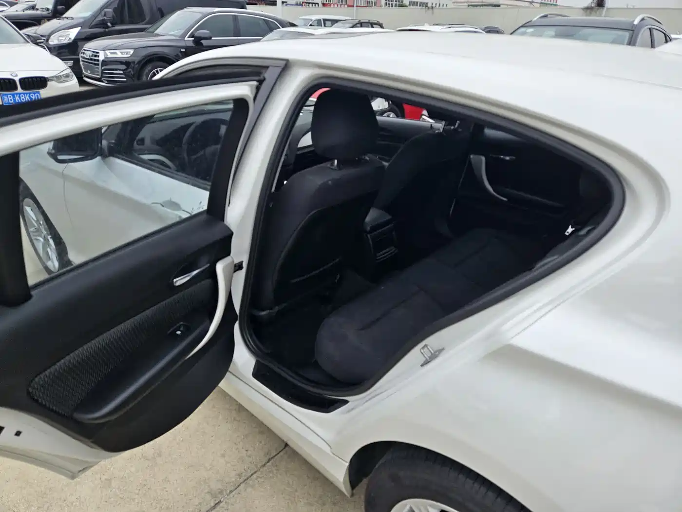 BMW 1 Series (Import) 2013 Facelift 116i Leading Model фото 7