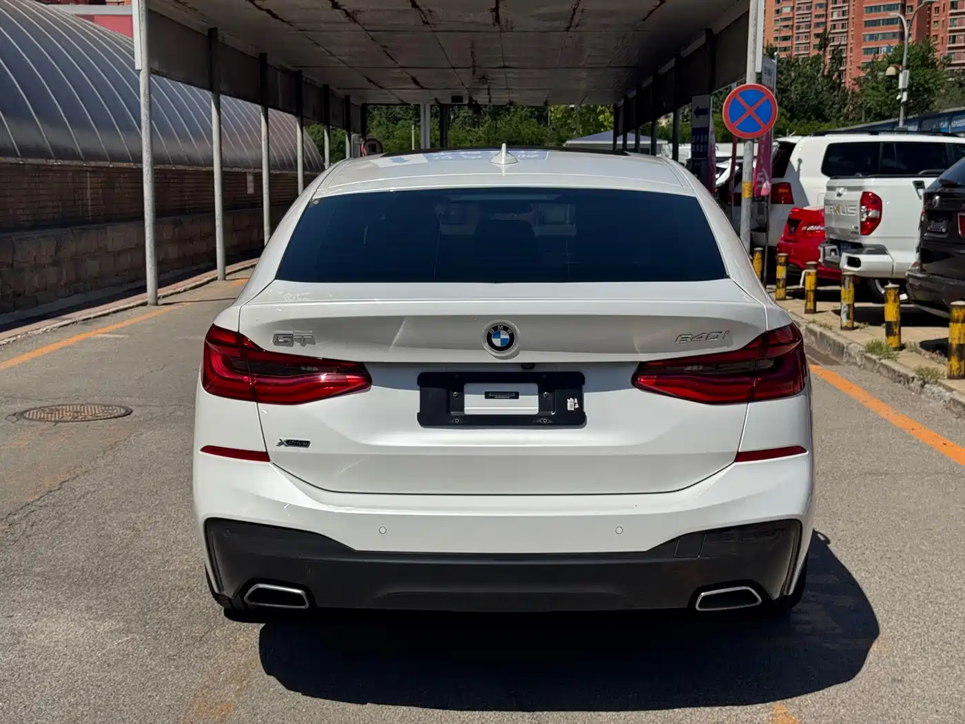 BMW 6 Series GT 2018 640i xDrive M Sport Package фото 5