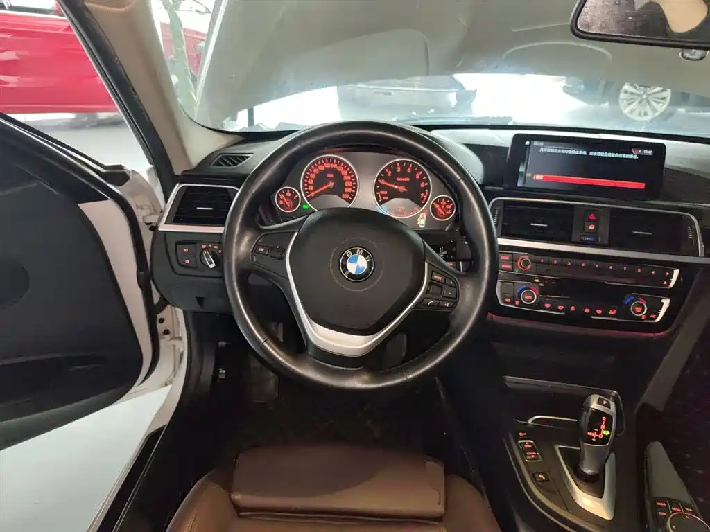 BMW 3 Series 2019 320Li Fashion Type фото 7