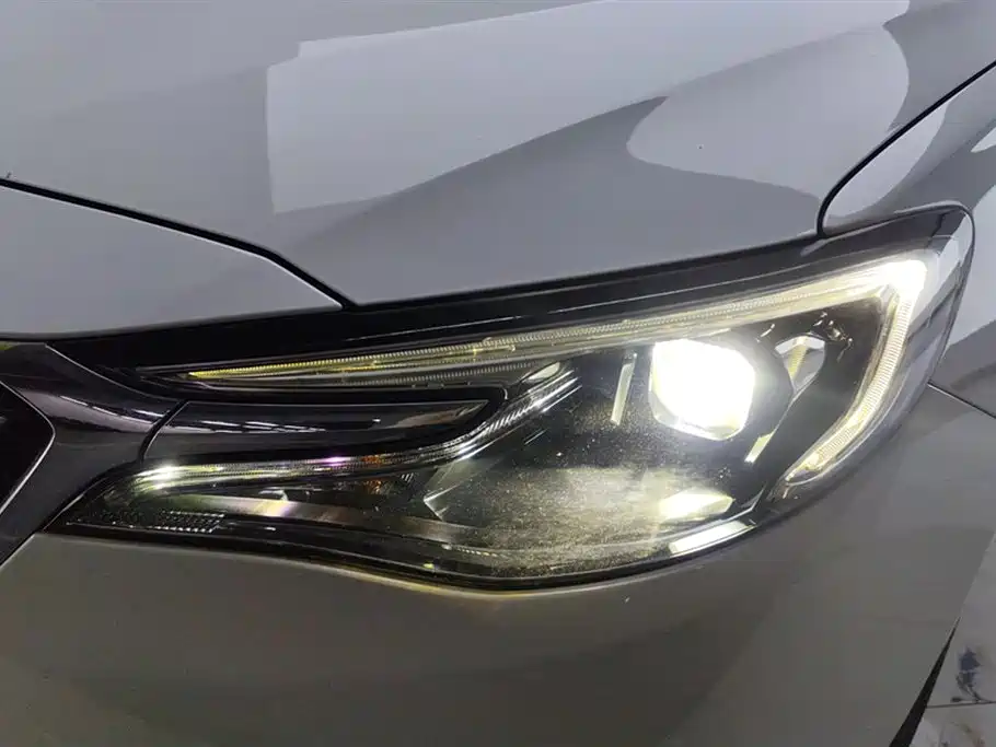 Buick Excelle 2019 18T Auto Connected Elite China VI фото 5