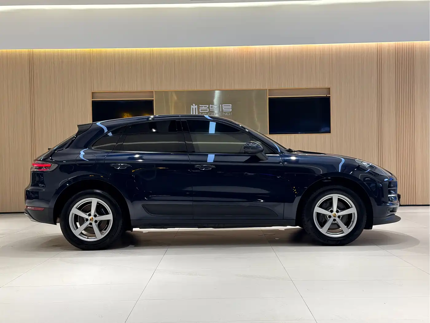 Porsche Macan 2018 Macan 2.0T фото 7