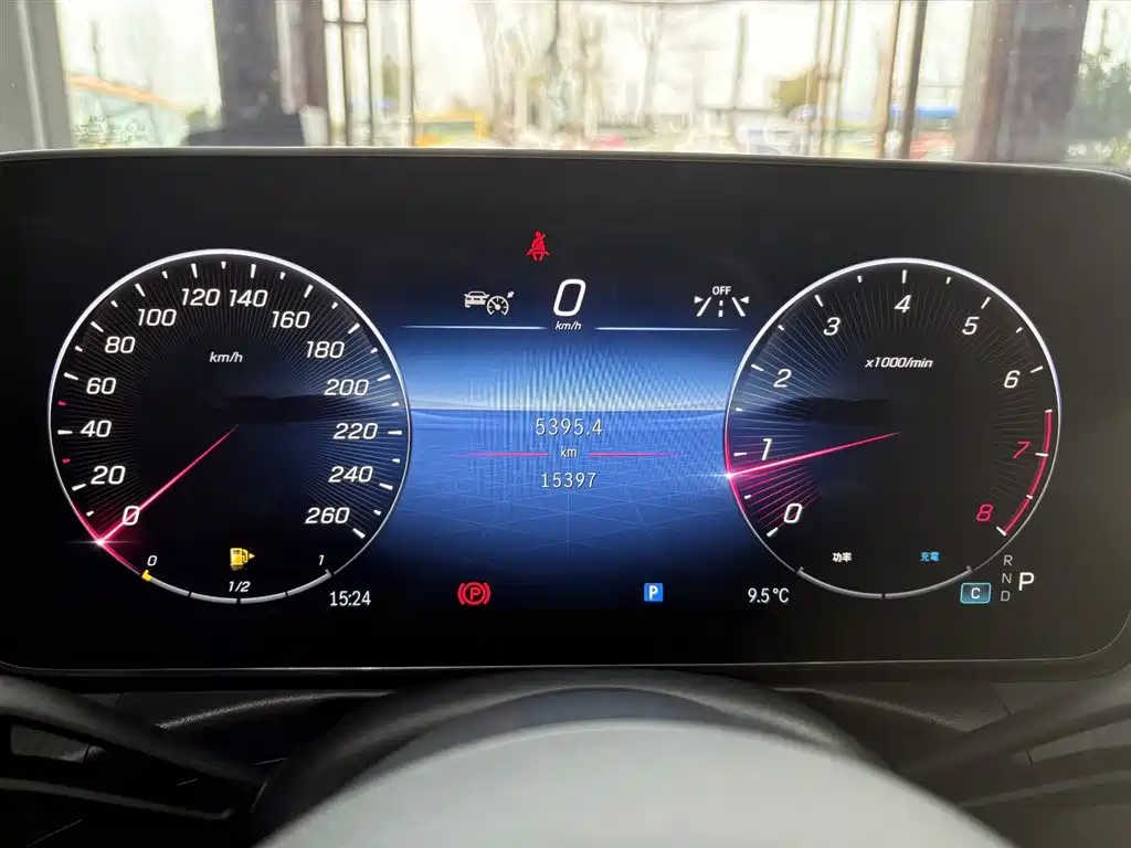 Mercedes-Benz C-Class 2023 Facelift C 200 L Sport Edition фото 11