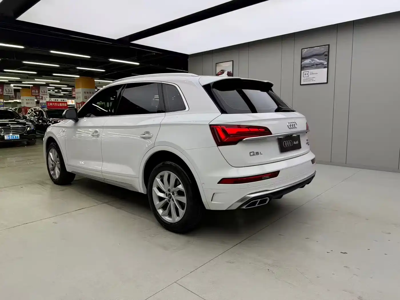 Audi Q5L 2022 40T Fashion Dynamic фото 4