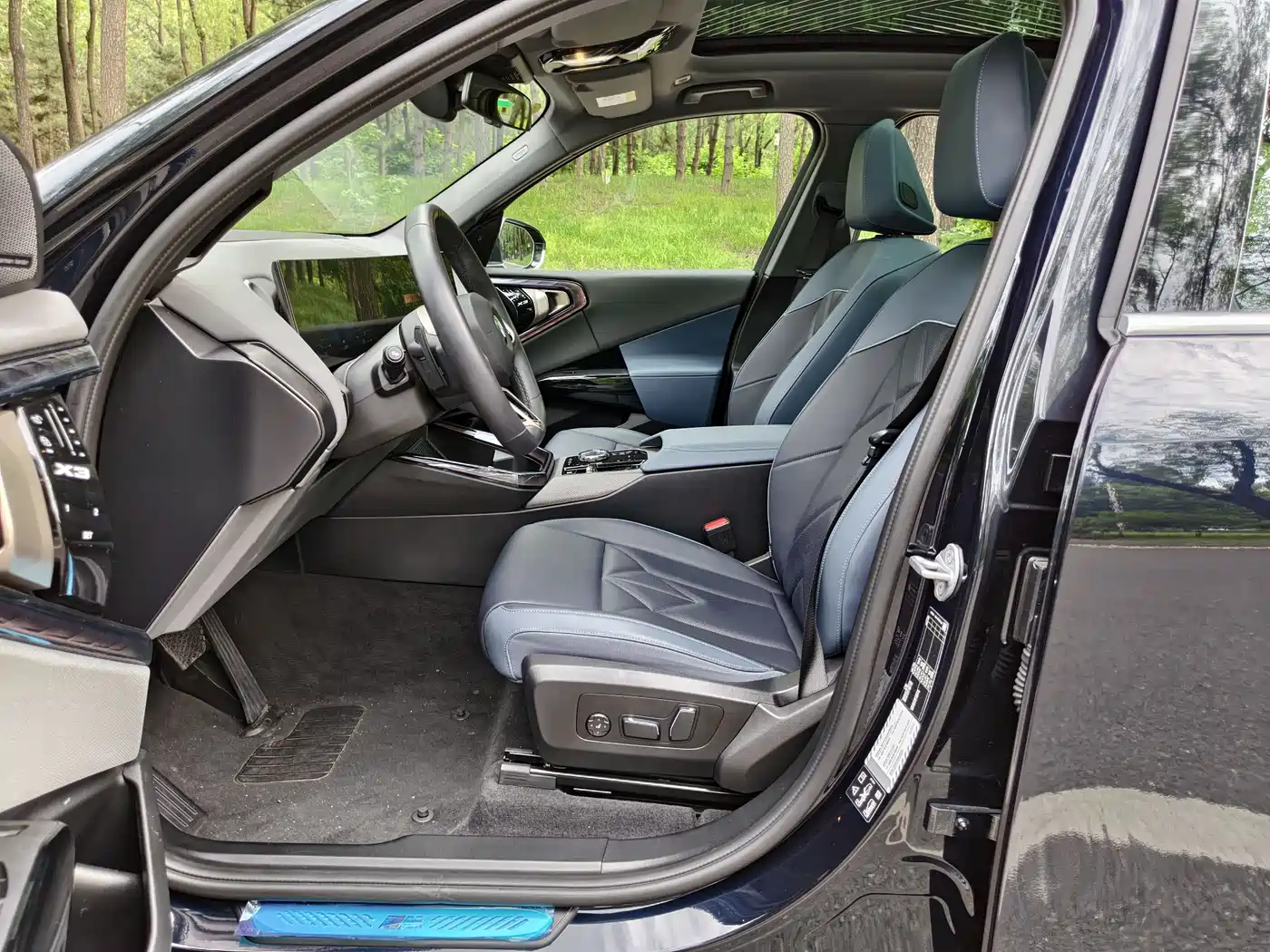 BMW X3 2025 xDrive30L Premium M Sport Package фото 4