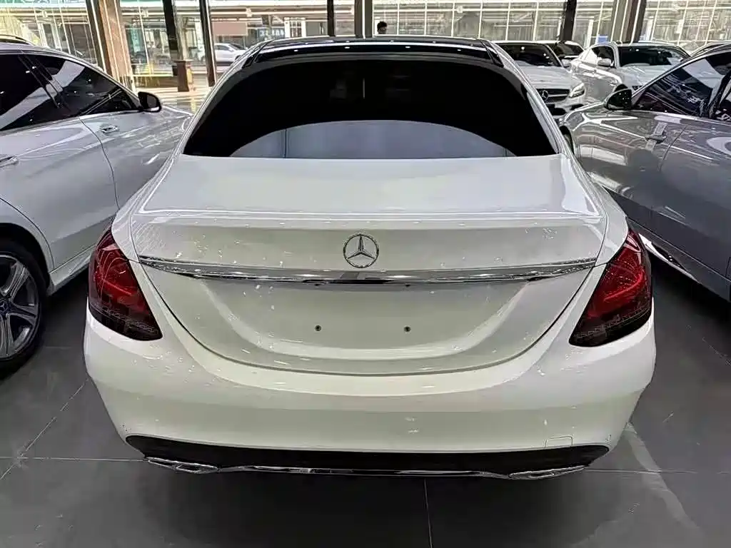 Mercedes-Benz C-Class 2019 C 260 L Sport фото 8