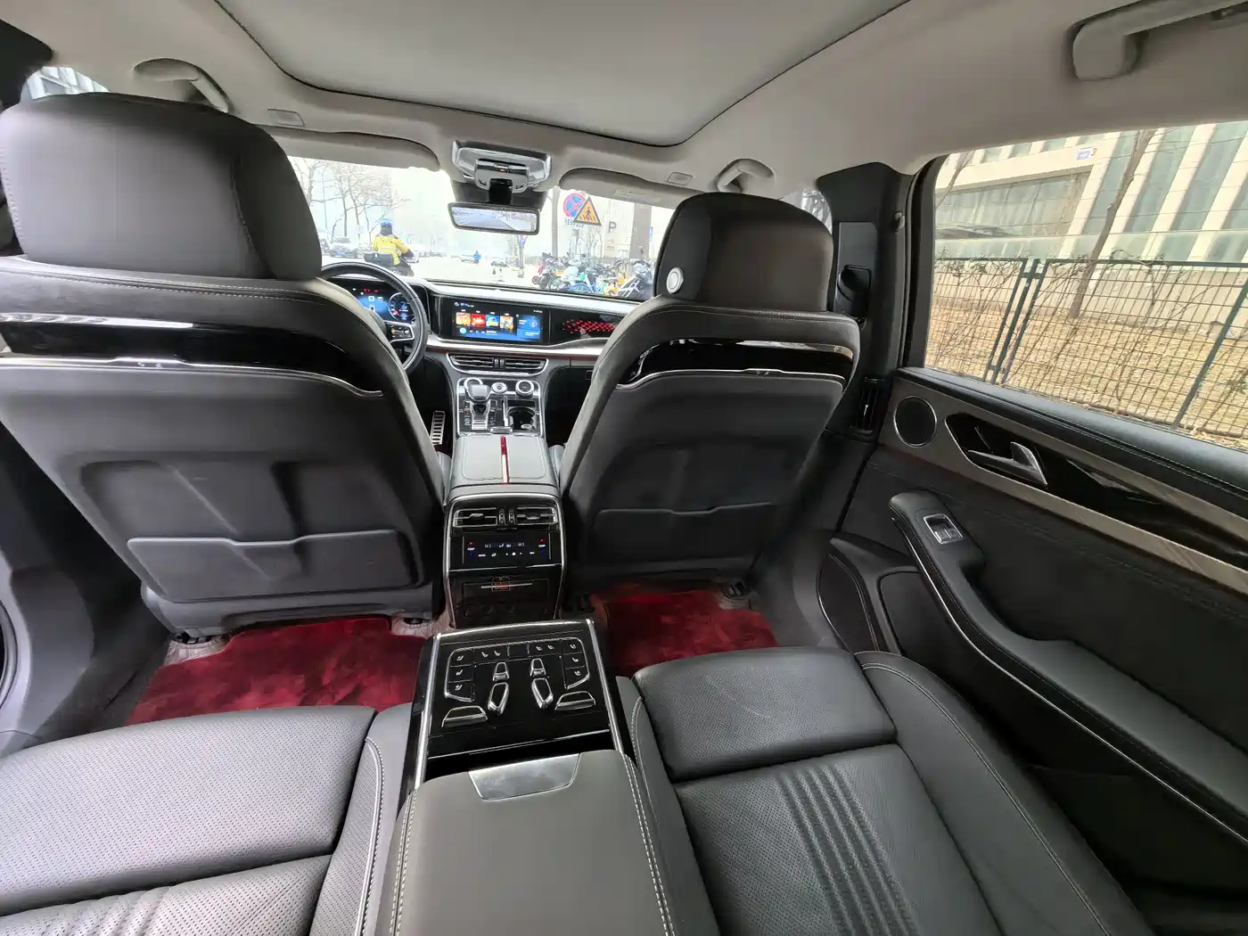 Hongqi H9 2020 3.0T Smart Connection Qi Chang Edition фото 16