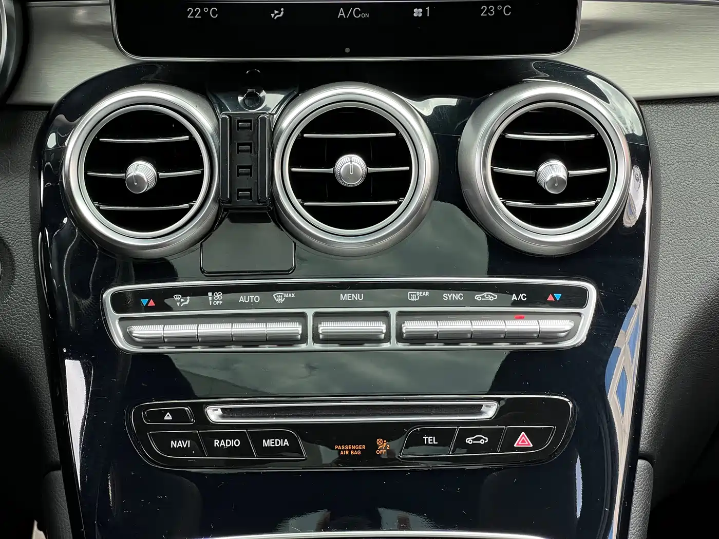 Mercedes-Benz GLC AMG 2017 AMG GLC 43 4MATIC фото 19