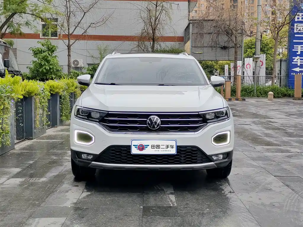 VOLKSWAGEN T ROC EXPLORING SONGS