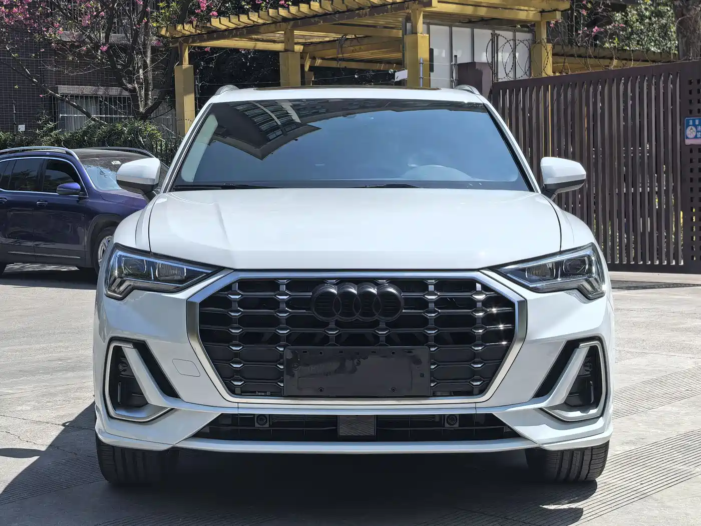 Audi Q3 2024 35 TFSI Fashion Sport фото 4
