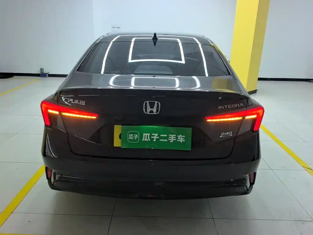 Honda Integra 2024 2023 240TURBO CVT Tech Edition